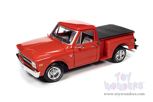 Auto World - Chevrolet® C-10™ Stepside Pickup Truck (1968, 1/18 scale diecast model car, Red) AW300