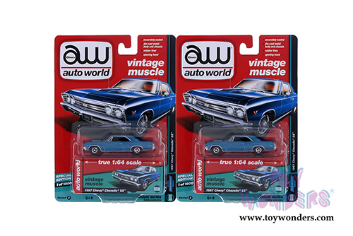Auto World - Vintage Muscle | Chevy&reg; Chevelle&reg; SS&trade; Hardtop (1967,1/64 scale diecast model car, Marina Blue) AW64132/24A