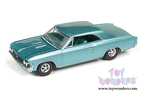 Auto World - Vintage Muscle | Chevy&reg; Chevelle&reg; SS&trade; Hardtop (1967,1/64 scale diecast model car, Artesian Turquoise) AWSP012/24A