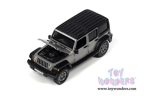 Auto World Sport Utility - Jeep&reg; Wrangler Unlimited Sahara (2018,1/64 scale diecast model car, Billet Silver Poly w/Flat Black Roof) AWSP036/24B