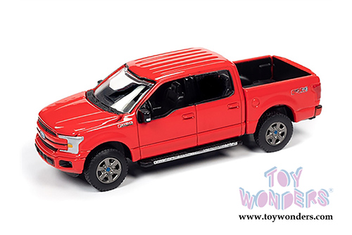 Auto World - Muscle Trucks Ford F-150 Lariat Pickup Truck (2019,1/64 scale diecast model car, Race Red) AWSP041/24B