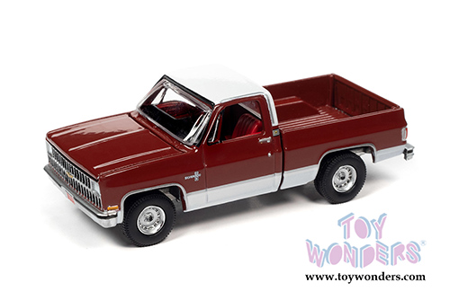 Auto World - Muscle Trucks Chevy&reg; Silverado 10 Fleetside Pickup Truck (1981, 1/64 scale diecast model car, Carmine/White) AWSP062/24A