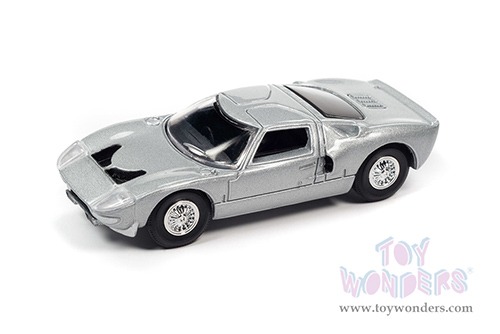 Auto World Premium - 2022 Release 3 | Ford GT40 MK1 "Vintage Muscle" (1965, 1/64 scale diecast model car, Silver) AWSP107/24A