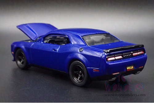 Auto World Premium - Dodge Challenger SRT Demon "Mecum Auctions" (2018, 1/64 scale diecast model car, Indiglo Blue) AWSP161/24