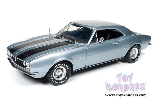Auto World Silver Screen Machines - Christine - Buddy Repperton's Chevy Camaro Hard Top (1967, 1/18 scale diecast model car, Gray) AWSS114