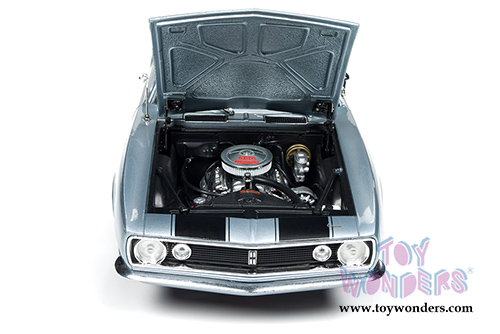 Auto World Silver Screen Machines - Christine - Buddy Repperton's Chevy Camaro Hard Top (1967, 1/18 scale diecast model car, Gray) AWSS114