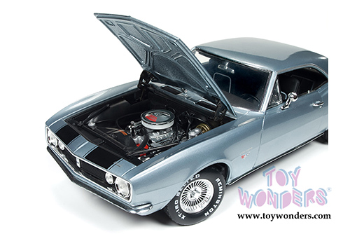 Auto World Silver Screen Machines - Christine - Buddy Repperton's Chevy Camaro Hard Top (1967, 1/18 scale diecast model car, Gray) AWSS114
