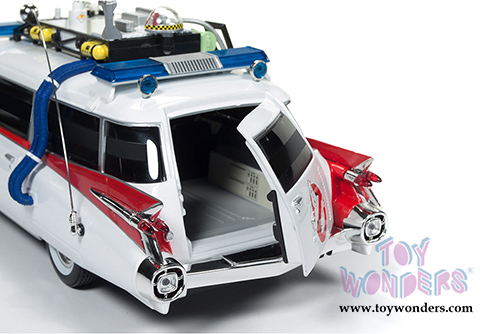 Auto World Silver Screen Machines - Ghostbuster Cadillac Ambulance Ecto-1 (1959, 1/18 scale diecast model car, White) AWSS118