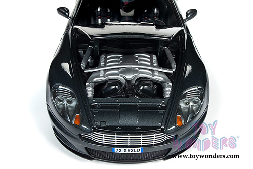 Auto World Silver Screen Machines | Aston Martin DBS - James Bond 007 Quantum of Solace (1/18 scale diecast model car, Dark Gray Metallic) AWSS123