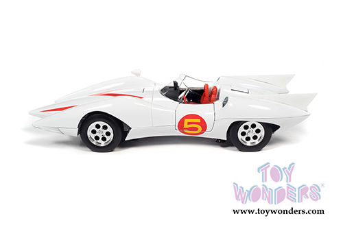 Auto World - Speed Racer Mach 5 with Chim Chim and Speed Racer Figures (1/18 scale diecast model car, White) AWSS124