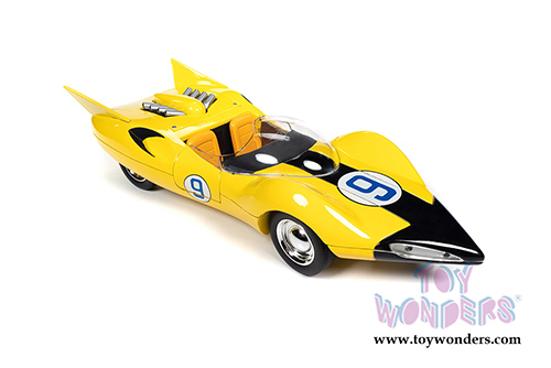 Auto World - Speed Racer Shooting Star #9 with Speed X Figure (1/18 scale diecast model car, Yellow) AWSS125