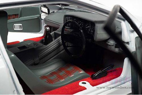 Auto World Silver Screen Machines | James Bond 007 Lotus Esprit S1 Submarine Car "The Spy Who Loved Me" (1971, 1/18 scale diecast model car, White) AWSS132