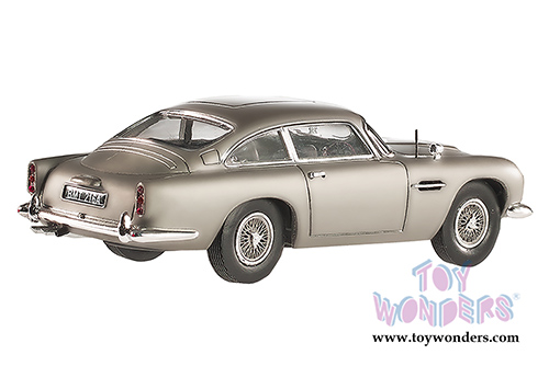 Mattel Hot Wheels Elite - James Bond's Goldfinger Aston Martin DB5 Hard Top (1/43 scale diecast model car, Gold) BLY26