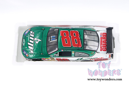 Action Racing Collectables - NASCAR Dale Earnhardt #88 AMP Energy/Mountain Dew Chevy Impala SS (2009, 1/24 scale diecast model car, White/Green) C8671