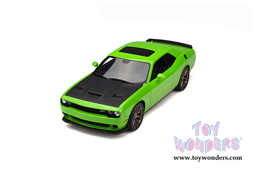 GT Spirit - Dodge Challenger Hellcat SRT Hard Top (1/18 scale resin model car, Go Green) GT168
