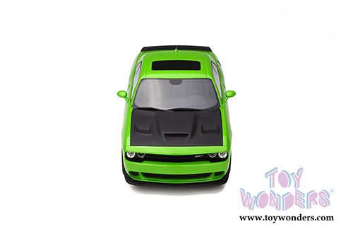 GT Spirit - Dodge Challenger Hellcat SRT Hard Top (1/18 scale resin model car, Go Green) GT168