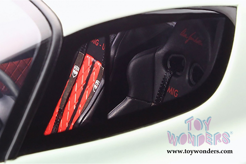 GT Spirit - Ferrari Enzo Gemballa MIG-U1 Hard Top (1/18 scale resin model car, White) GT169