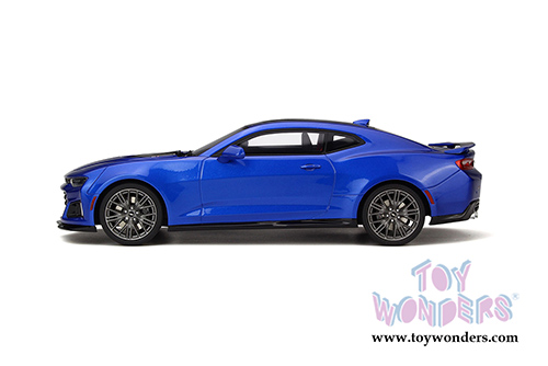 GT Spirit - Chevrolet&reg; Camaro&reg; ZL1 (1/18 scale resin model car, Hyper Blue) GT177