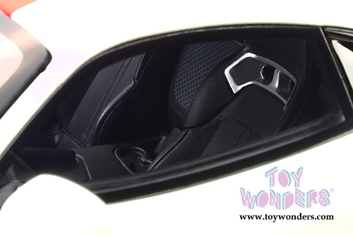 GT Spirit - Dodge Viper ACR Hard Top (2016, 1/18 scale resin model car, Viper White) GT181