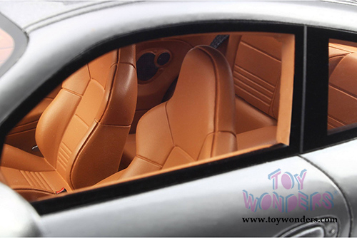 GT Spirit - Porsche 911 (996) Carrera 4S (2002, 1/18 scale resin model car, Seal Grey Metallic) GT182