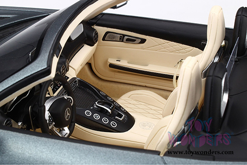 GT Spirit - Mercedes-Benz AMG GT-R Convertible (1/18 scale resin model car, Gray) GT197