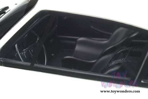 GT Spirit - Porsche 911 3.0 RSR (1/18 scale resin model car, Grand Prix White) GT207