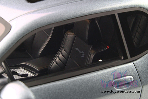 GT Spirit - Dodge Challenger SRT Hellcat Hardtop (1/18 scale resin model car, Silver) GT226