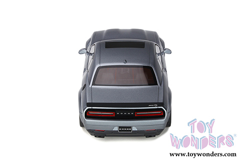 GT Spirit - Dodge Challenger SRT Hellcat Hardtop (1/18 scale resin model car, Silver) GT226