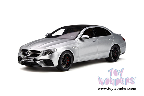 GT Spirit - Mercedes-Benz Amg E 63 S (2017, 1/18 scale resin model car, Iridium Silver/Black) GT230