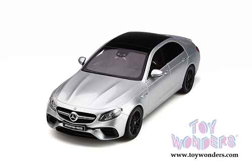 GT Spirit - Mercedes-Benz Amg E 63 S (2017, 1/18 scale resin model car, Iridium Silver/Black) GT230