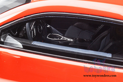 GT Spirit - Chevrolet&reg; Camaro&reg; Zl1 1Le (2017, 1/18 scale resin model car, Hot Red) GT241