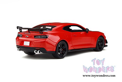 GT Spirit - Chevrolet&reg; Camaro&reg; Zl1 1Le (2017, 1/18 scale resin model car, Hot Red) GT241