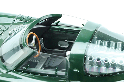 GT Spirit - Jaguar XJ13 Convertible (1/18 scale resin model car, British Racing Green) GT318