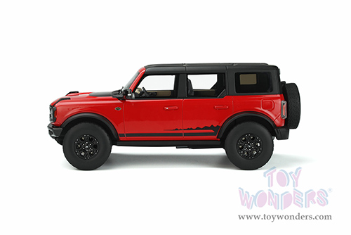 GT Spirit - Ford Bronco Wildtrak 4 Doors (2021, 1/18 scale resin model car, Race Red/Black Top) GT360