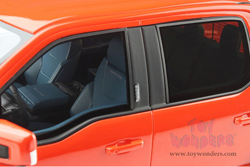 GT Spirit - Ford F150 Raptor Pickup Truck (2022, 1/18 scale resin model car, Code Orange) GT377