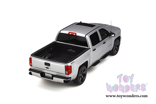 GT Spirit - Chevrolet&reg; Silverado Pickup Truck Redline Edition (2018, 1/18 scale resin model car, Silver Ice Metallic) GT785