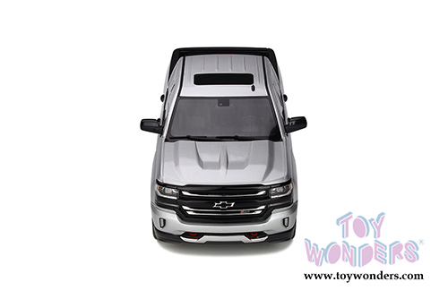 GT Spirit - Chevrolet&reg; Silverado Pickup Truck Redline Edition (2018, 1/18 scale resin model car, Silver Ice Metallic) GT785