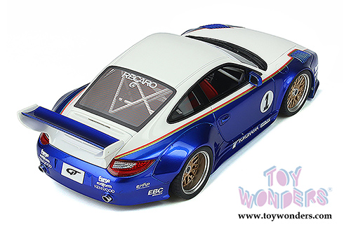 GT Spirit - Porsche 911 997 Old & New Body kit #1 Hardtop (1992, 1/18 scale resin model car, White/Blue) GT797