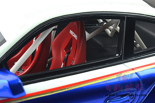 GT Spirit - Porsche 911 997 Old & New Body kit #1 Hardtop (1992, 1/18 scale resin model car, White/Blue) GT797