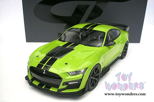 GT Spirit - Ford Shelby GT500 Hardtop (2020, 1/18 scale resin model car, Grabber Lime) GT803
