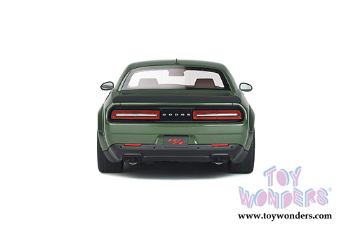 GT Spirit - Dodge Challenger R/T Scat Pack Widebody Hardtop (2019, 1/18 scale resin model car, F8 Green) GT815