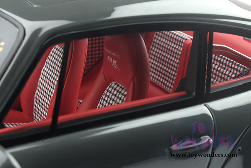 GT Spirit - Porsche RWB Body Kit Hardtop (1/18 scale resin model car, Bourgogne) GT816