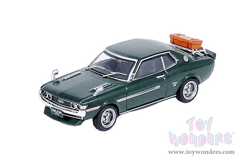Inno Models - Toyota Celica 1600GTV (TA22) with Luggage (1/64 scale diecast model car, Green) IN641600-GRN