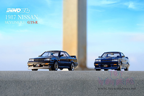 Inno Models - Nissan Skyline GTS-R (R31) (1987, 1/64 scale diecast model car, Black/Gun Metal Grey) IN64R31-BGM