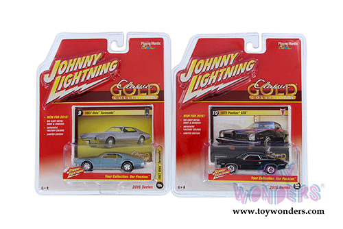Round 2 Johnny Lightning Classic Gold Collection Release 2 Set A (1/64 scale diecast model car, Asstd.) JLCG002/48A