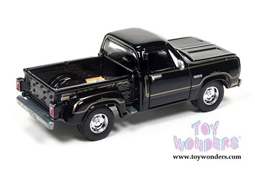 Round 2 Johnny Lightning Classic Gold Collection Release 2 Set A (1/64 scale diecast model car, Asstd.) JLCG002/48A