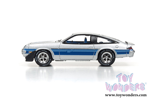 Round 2 Johnny Lightning Classic Gold Collection Release 2 Set B (1/64 scale diecast model car, Asstd.) JLCG002/48B