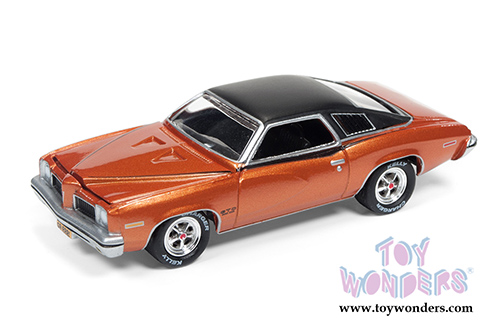 Round 2 Johnny Lightning Classic Gold Collection Release 2 Set B (1/64 scale diecast model car, Asstd.) JLCG002/48B