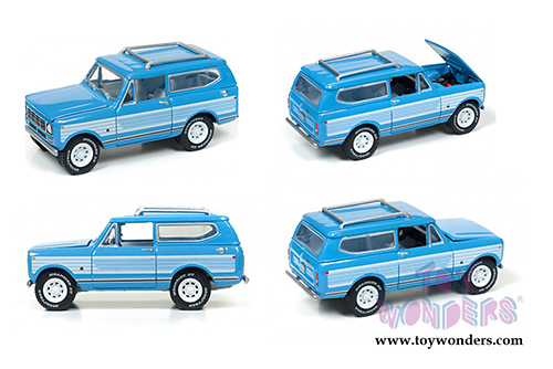 Round 2 Johnny Lightning - Classic Gold 2017 Release 1 Set A (1/64 scale diecast model car, Asstd.) JLCG003/12A