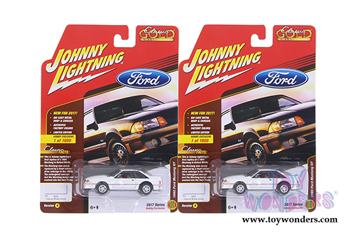 Round 2 Johnny Lightning - Classic Gold 2017 | Ford Mustang GT (1990, 1/64 scale diecast model car, Gloss White) JLCG010/24A